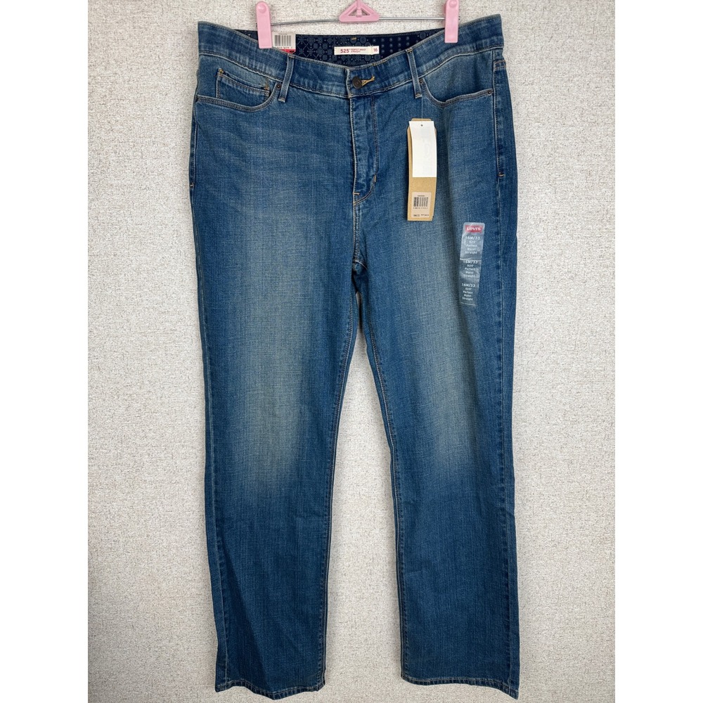 Levi's 525 Perfect Waist Straight Jeans NWT Size 16 Mid Rise Medium Wash